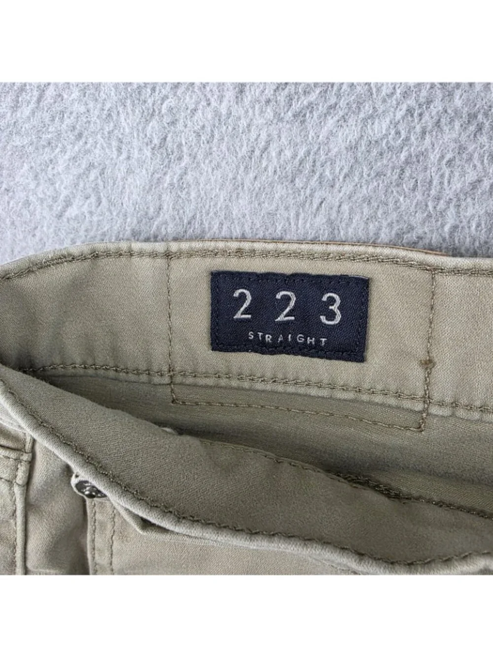 Lucky Brand 223 Straight Pants Mens 42x32 Beige Chino Stretch Casual Cotton
